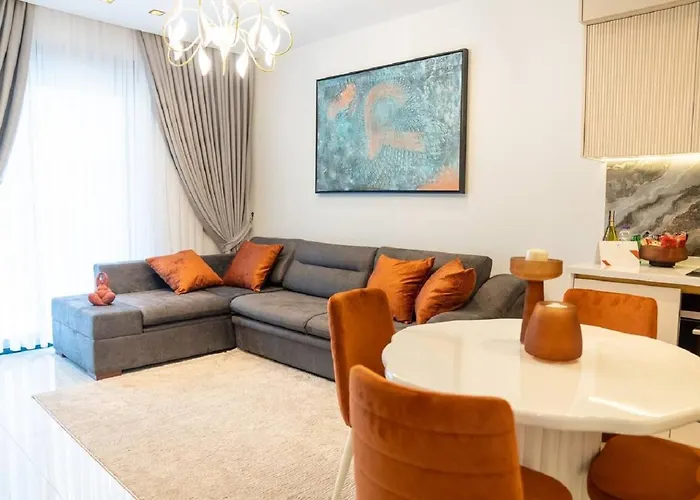 Sea View In The Center Of Apartament *